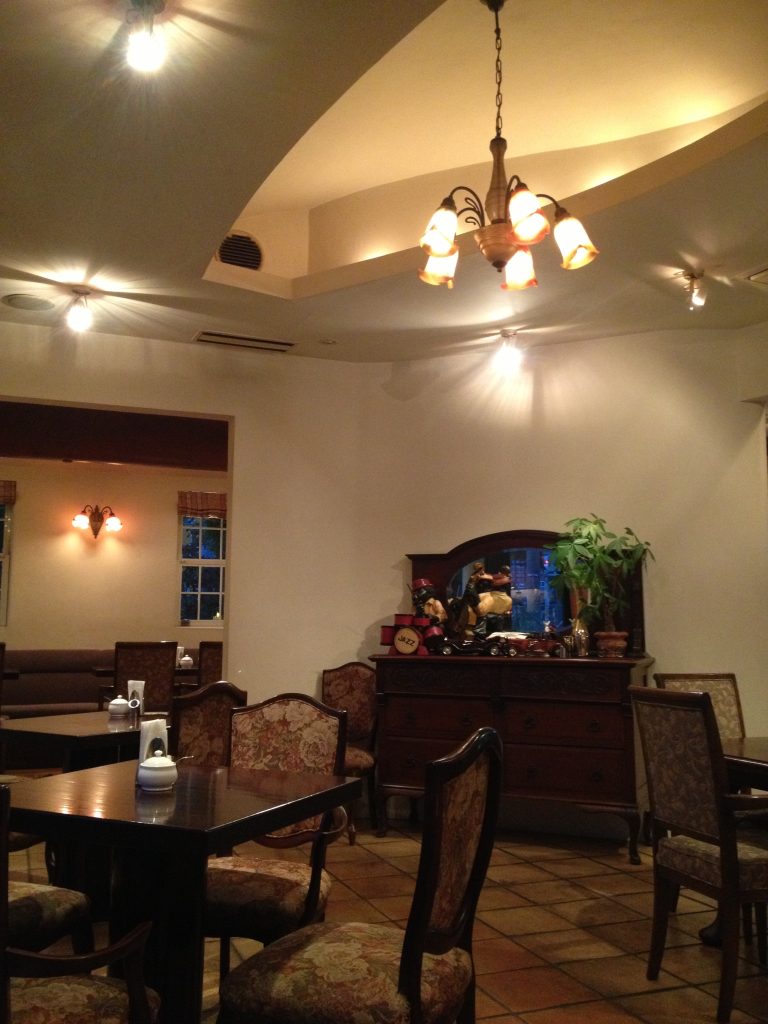 【茨城県守谷市】大粒フレッシュブルーベリーのパフェCAFE　DU　LAPIN